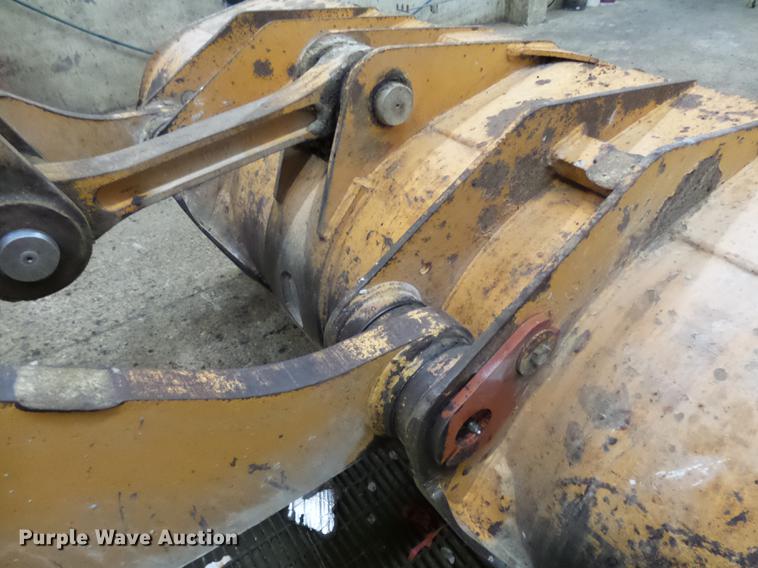 image for item EE9302 1993 Case 721B wheel loader