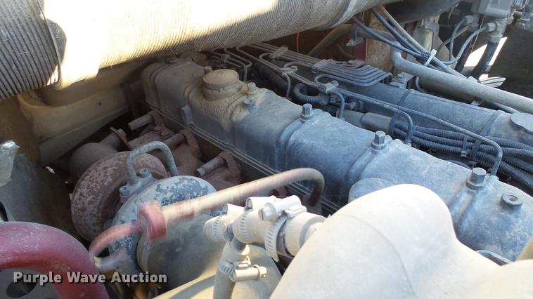 image for item EE9328 1997 Mack CS200P flatbed truck