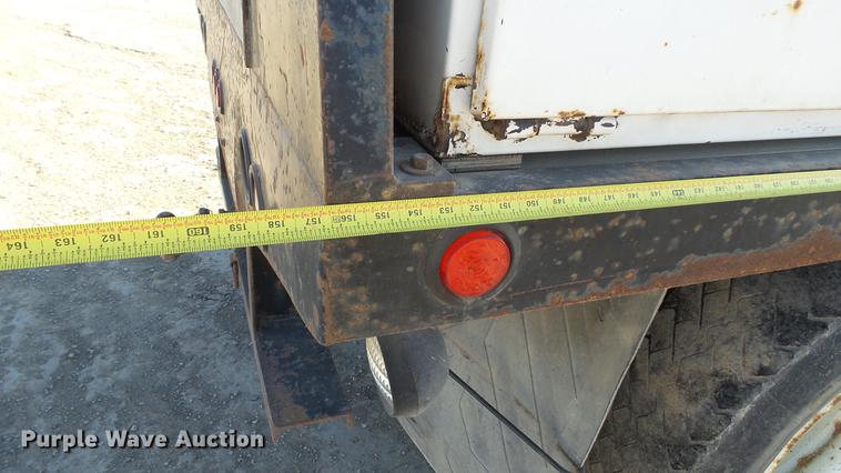 image for item EE9328 1997 Mack CS200P flatbed truck