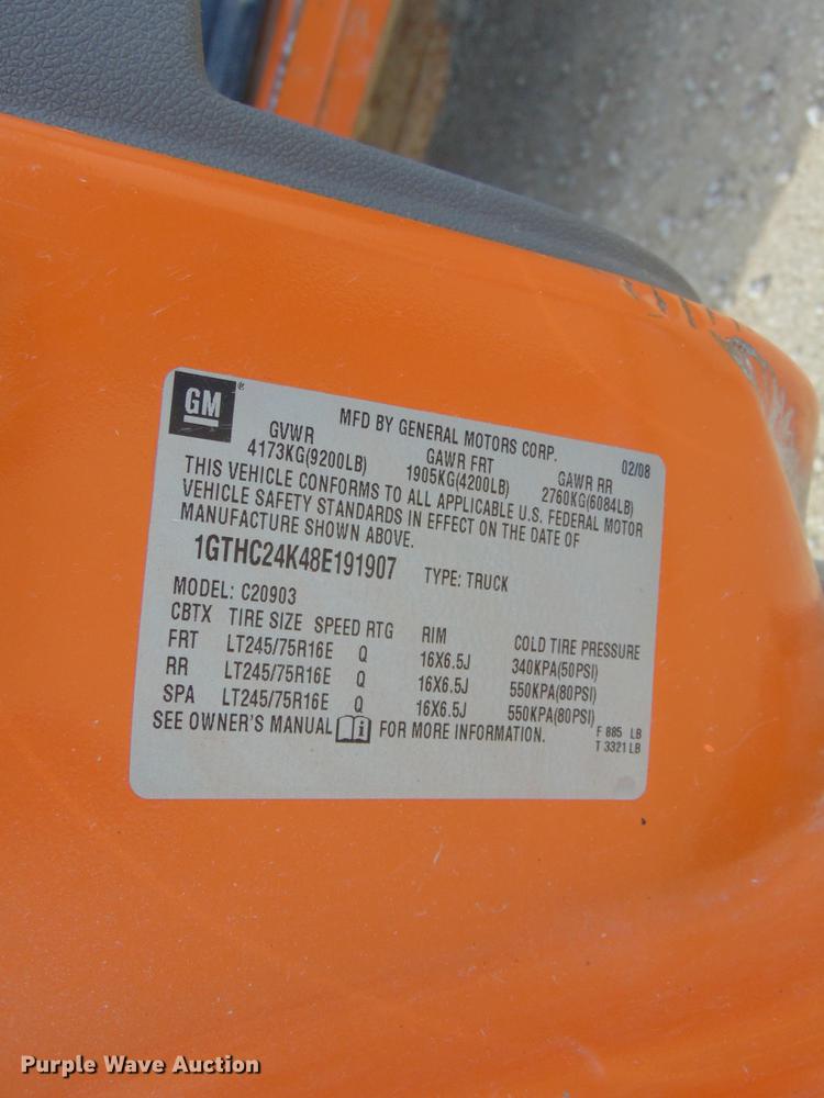 image for item EE9330 2008 GMC Sierra 2500HD pickup truck