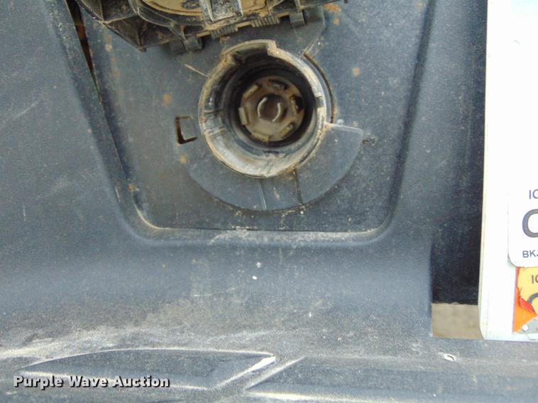 image for item EE9330 2008 GMC Sierra 2500HD pickup truck