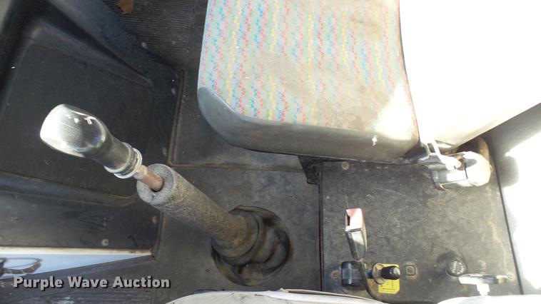 image for item EE9332 1993 Mack CS200P flatbed truck