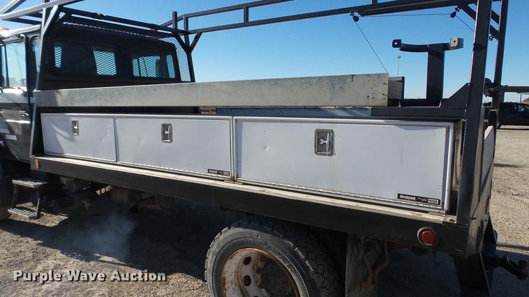 image for item EE9332 1993 Mack CS200P flatbed truck