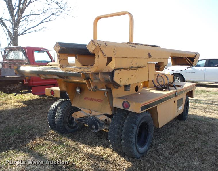 image for item I6492 BMC MH-42 hydra-hammer pavement breaker