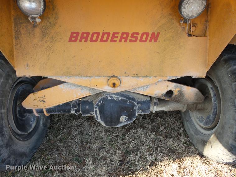 image for item I6492 BMC MH-42 hydra-hammer pavement breaker