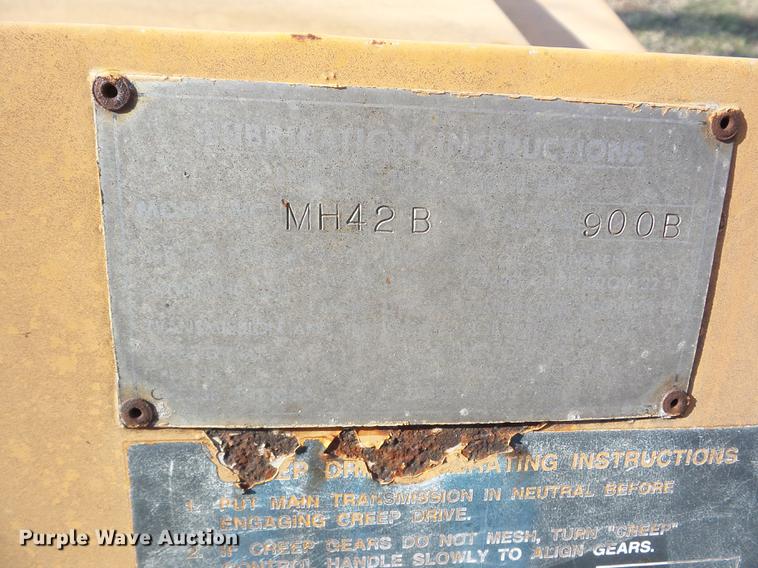 image for item I6492 BMC MH-42 hydra-hammer pavement breaker