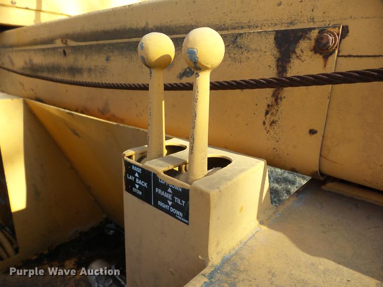 image for item I6492 BMC MH-42 hydra-hammer pavement breaker