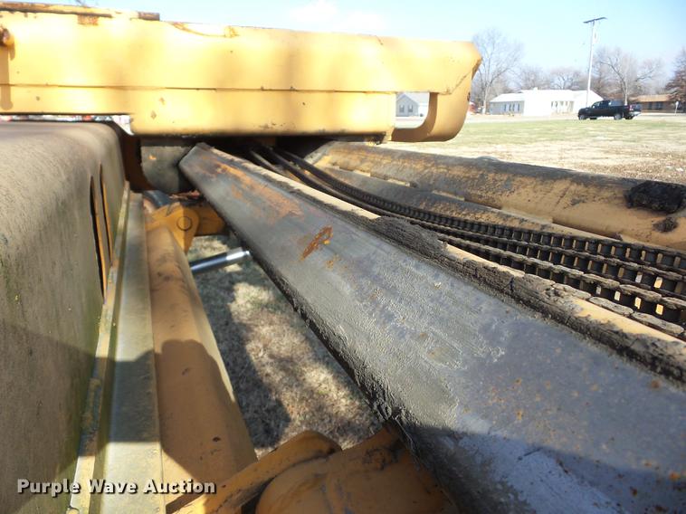 image for item I6492 BMC MH-42 hydra-hammer pavement breaker