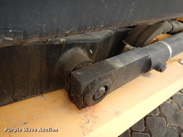 image for item J5561 1995 New Holland LX865 Turbo skid steer