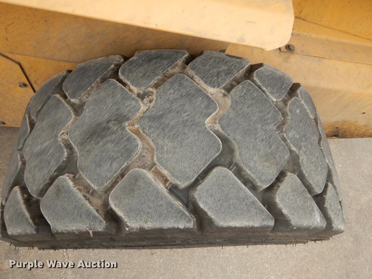 image for item J5561 1995 New Holland LX865 Turbo skid steer