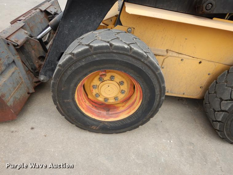 image for item J5561 1995 New Holland LX865 Turbo skid steer