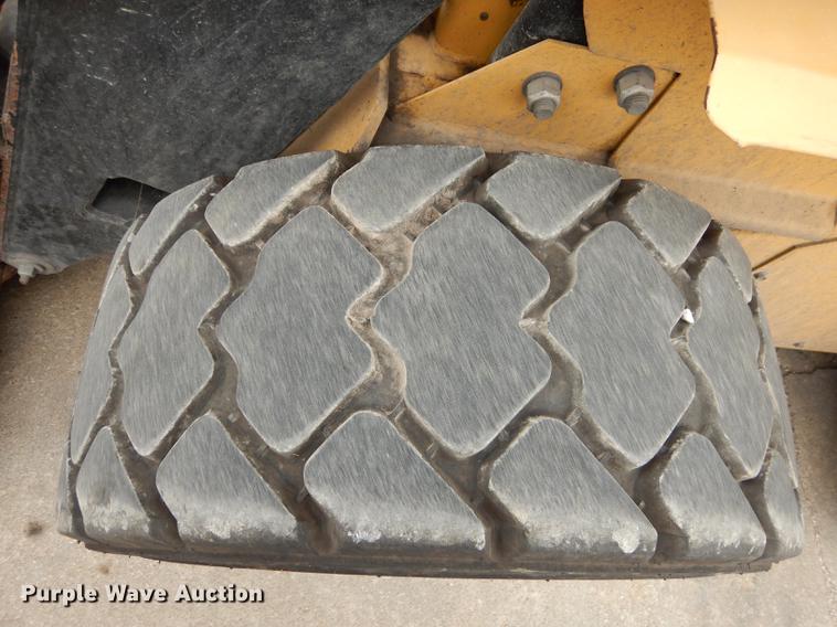 image for item J5561 1995 New Holland LX865 Turbo skid steer