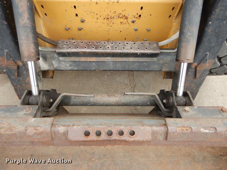 image for item J5561 1995 New Holland LX865 Turbo skid steer