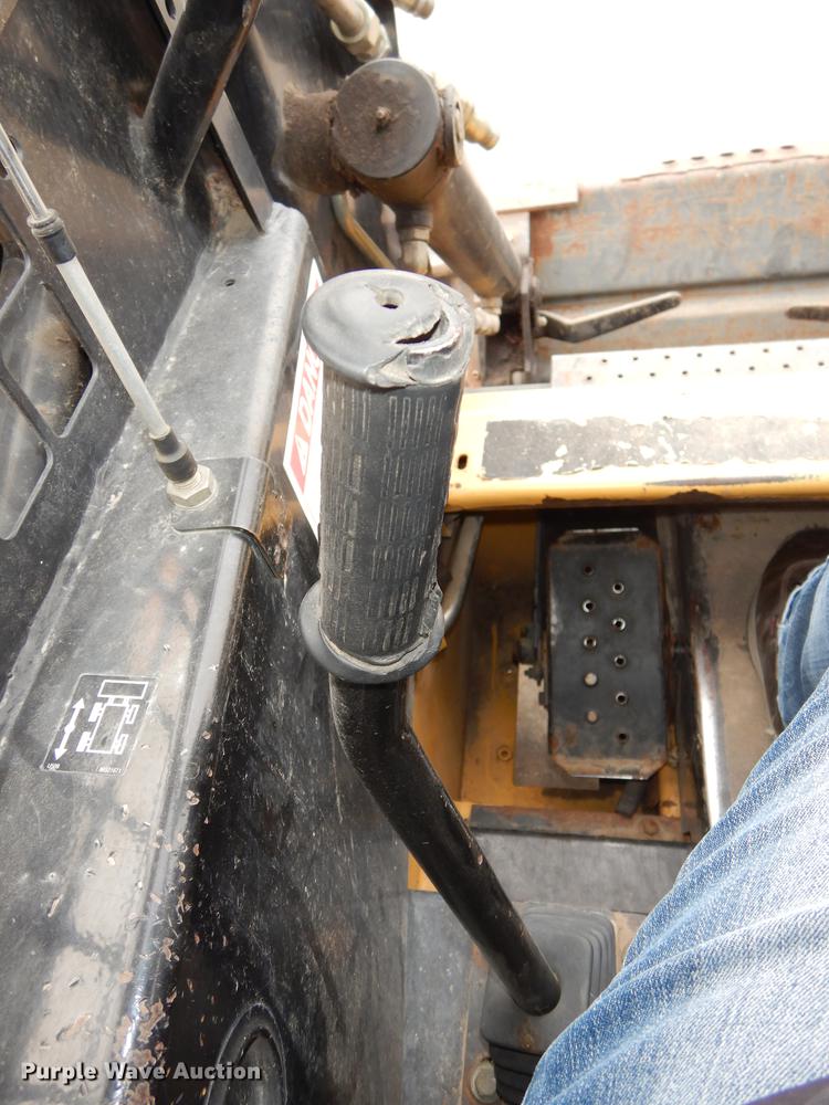 image for item J5561 1995 New Holland LX865 Turbo skid steer