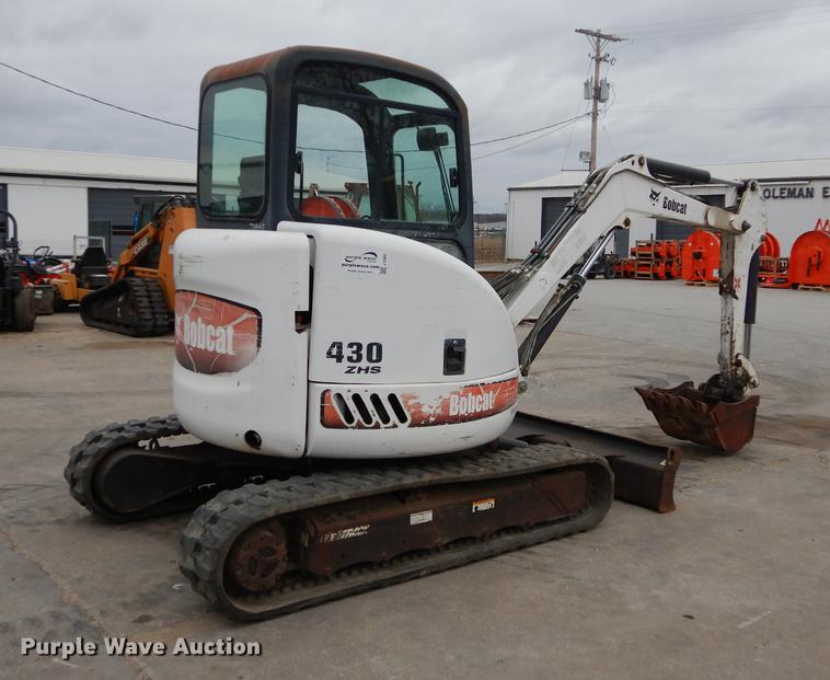 image for item J5562 2003 Bobcat 430G ZHS compact excavator