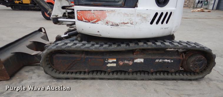 image for item J5562 2003 Bobcat 430G ZHS compact excavator