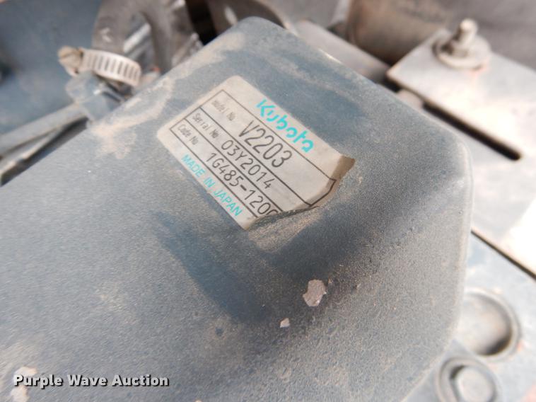 image for item J5562 2003 Bobcat 430G ZHS compact excavator