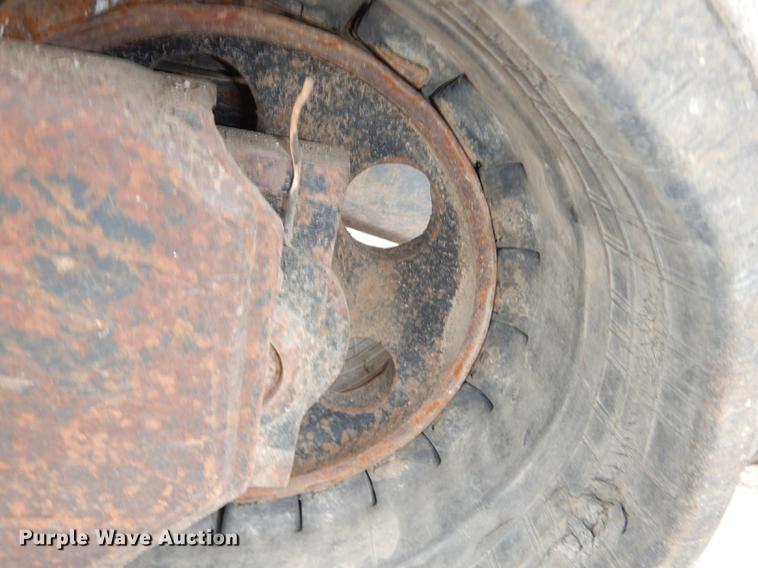 image for item J5562 2003 Bobcat 430G ZHS compact excavator