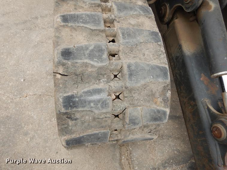 image for item J5562 2003 Bobcat 430G ZHS compact excavator