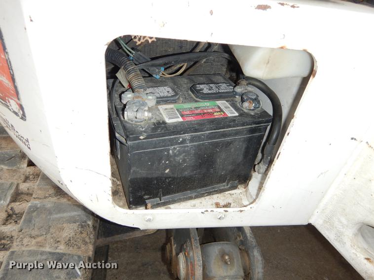 image for item J5562 2003 Bobcat 430G ZHS compact excavator