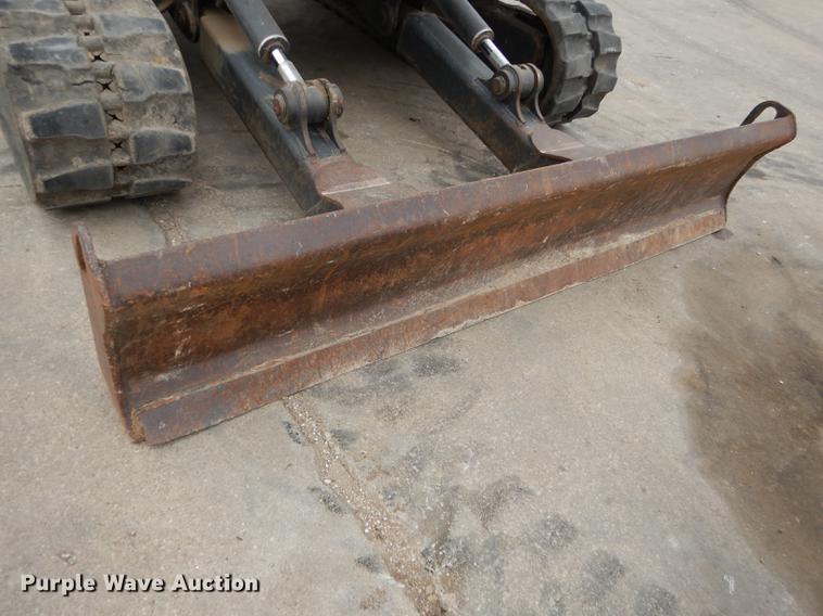 image for item J5562 2003 Bobcat 430G ZHS compact excavator