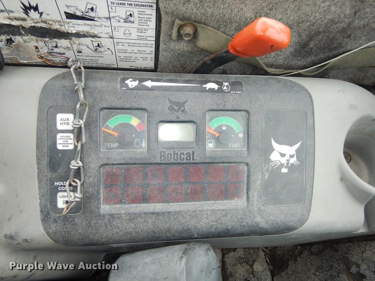 image for item J5562 2003 Bobcat 430G ZHS compact excavator