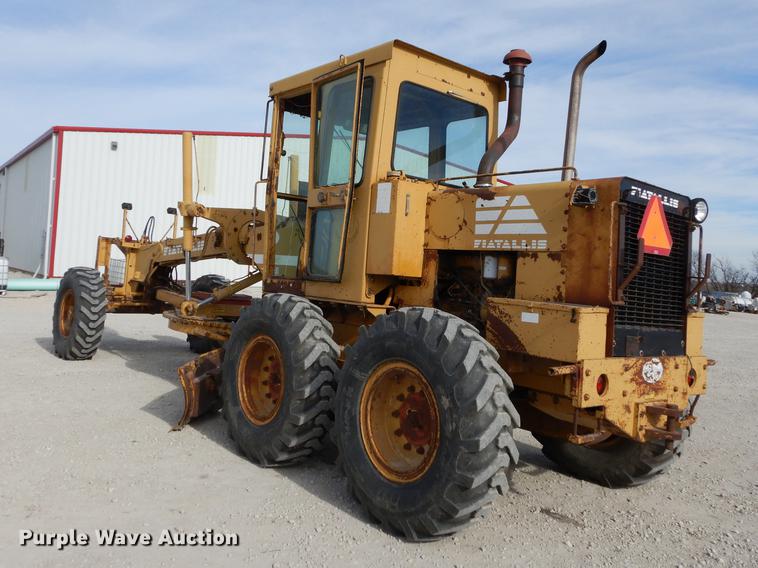 image for item J5613 1983 Fiat-Allis FG95 rigid frame motor grader