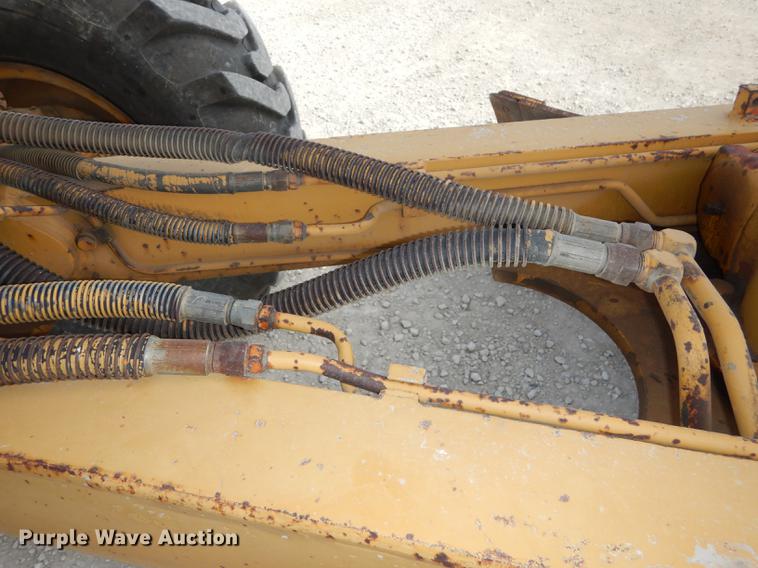 image for item J5613 1983 Fiat-Allis FG95 rigid frame motor grader