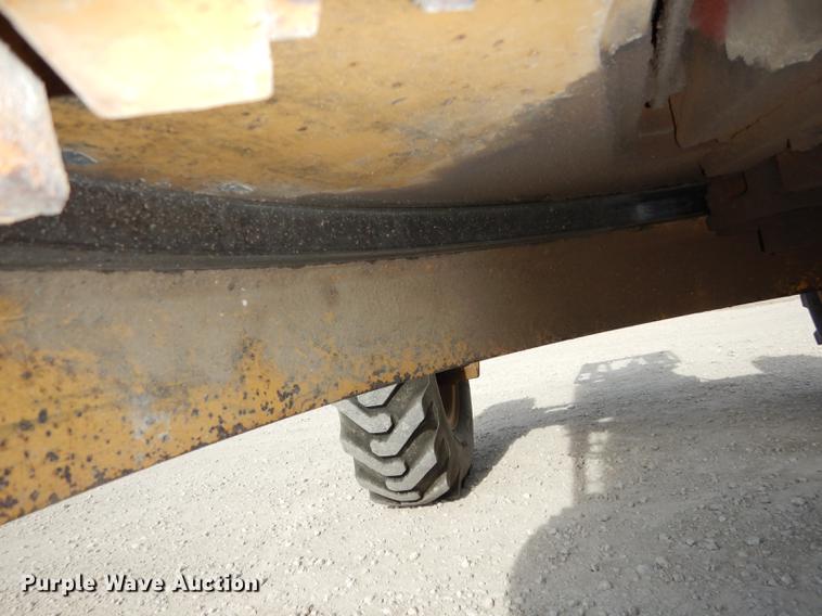 image for item J5613 1983 Fiat-Allis FG95 rigid frame motor grader