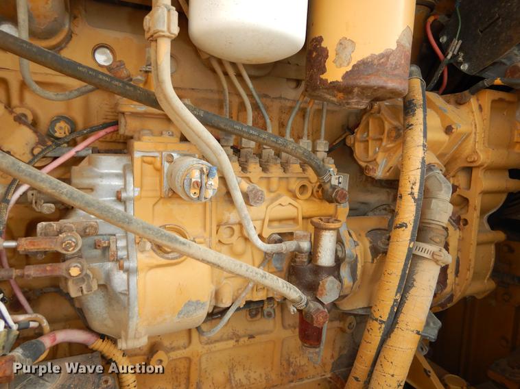 image for item J5613 1983 Fiat-Allis FG95 rigid frame motor grader