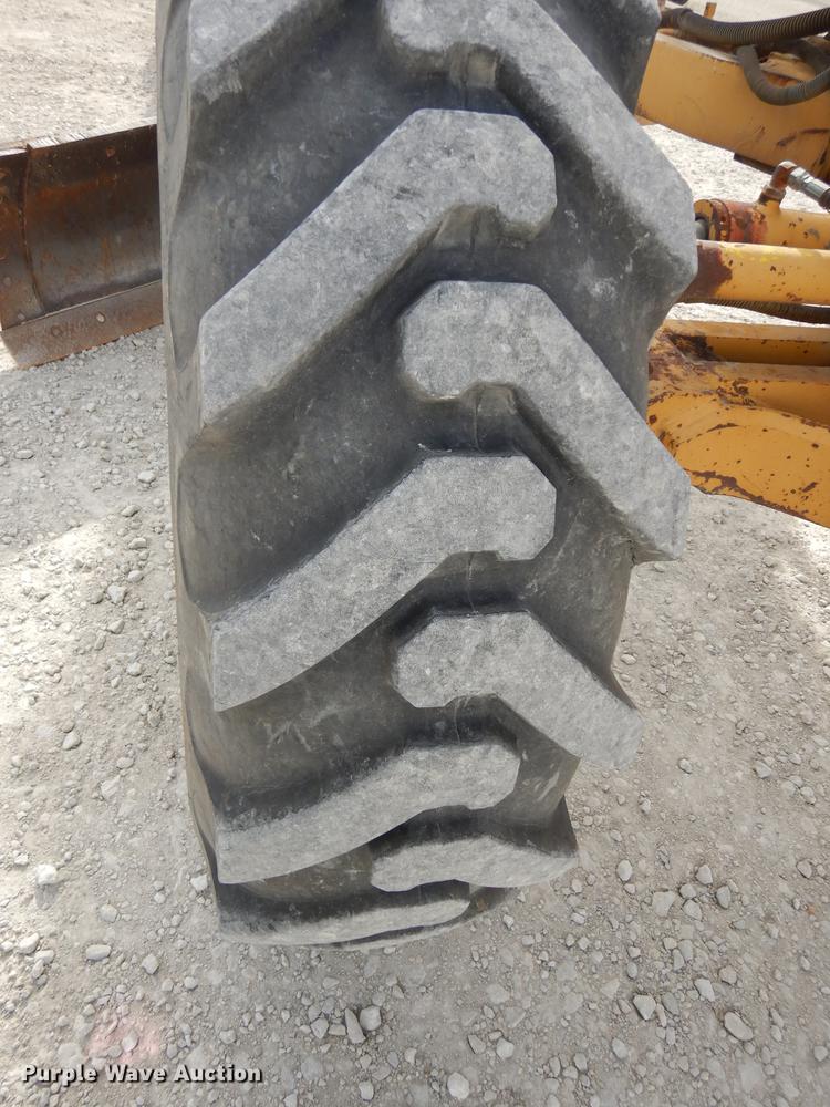 image for item J5613 1983 Fiat-Allis FG95 rigid frame motor grader