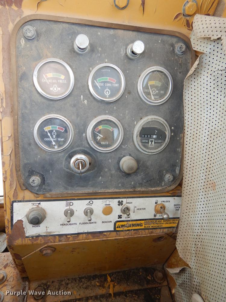 image for item J5613 1983 Fiat-Allis FG95 rigid frame motor grader