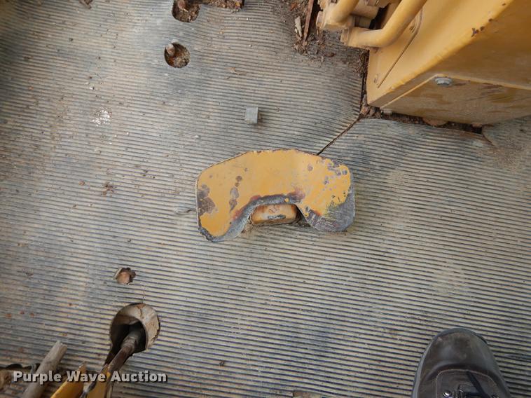 image for item J5613 1983 Fiat-Allis FG95 rigid frame motor grader