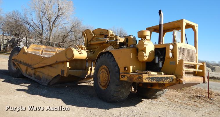 image for item J5620 1972 Caterpillar 621 conventional scraper