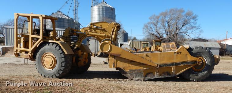 image for item J5620 1972 Caterpillar 621 conventional scraper
