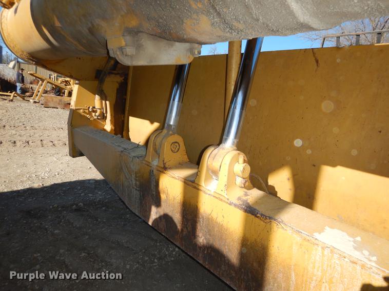 image for item J5620 1972 Caterpillar 621 conventional scraper