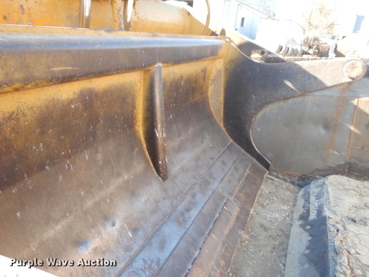 image for item J5620 1972 Caterpillar 621 conventional scraper
