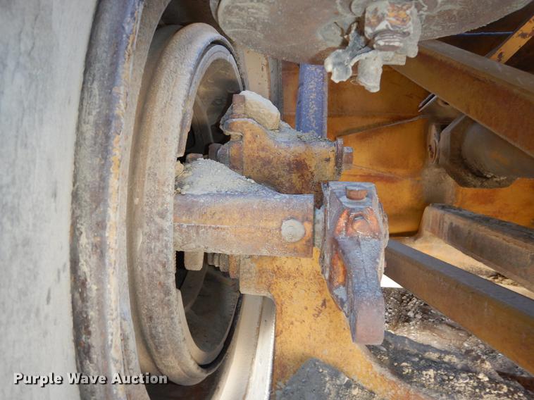 image for item J5620 1972 Caterpillar 621 conventional scraper