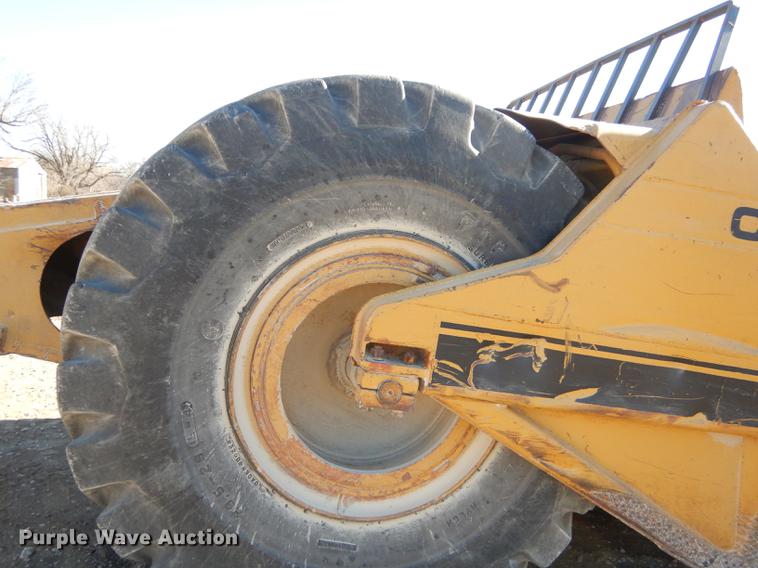 image for item J5620 1972 Caterpillar 621 conventional scraper