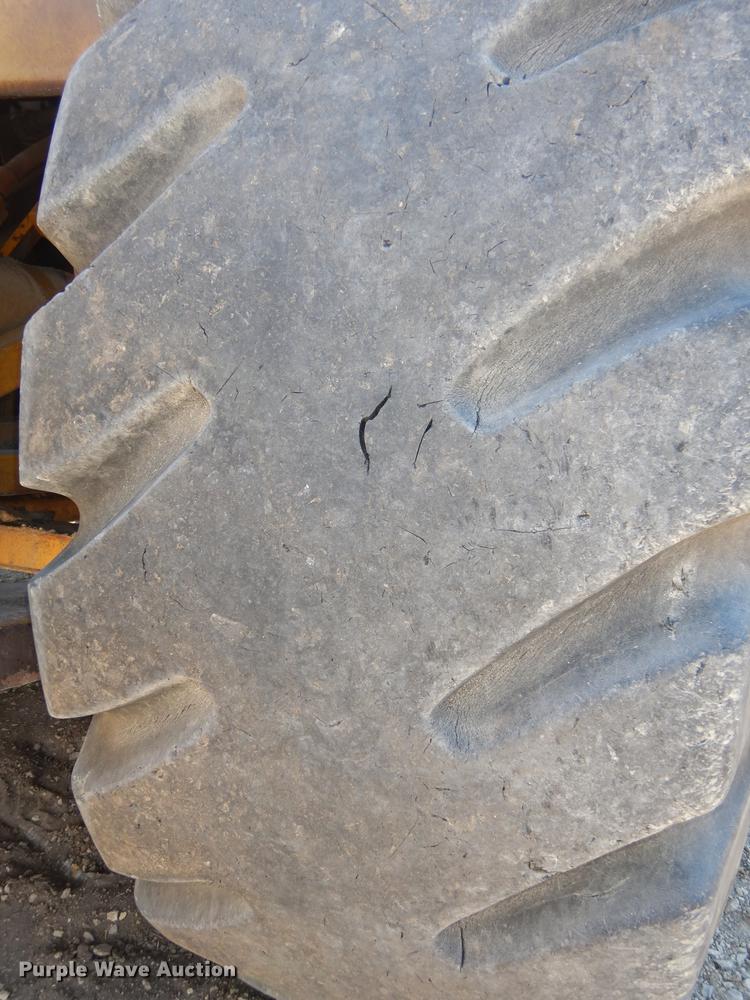 image for item J5620 1972 Caterpillar 621 conventional scraper