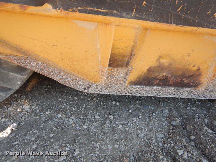 image for item J5620 1972 Caterpillar 621 conventional scraper