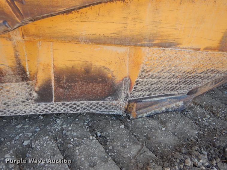 image for item J5620 1972 Caterpillar 621 conventional scraper