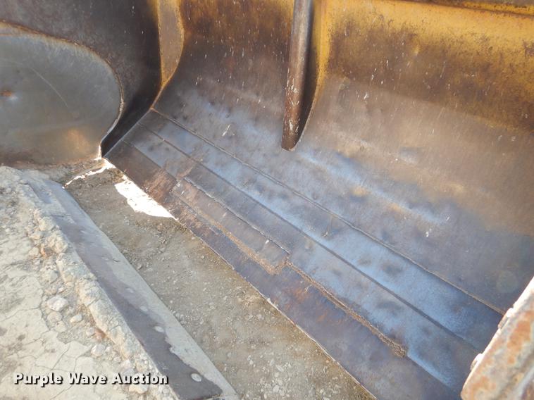 image for item J5620 1972 Caterpillar 621 conventional scraper