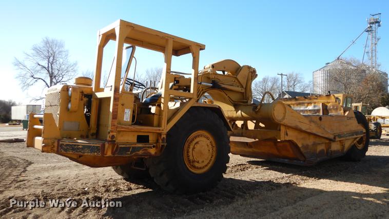 image for item J5621 1972 Caterpillar 621 conventional scraper