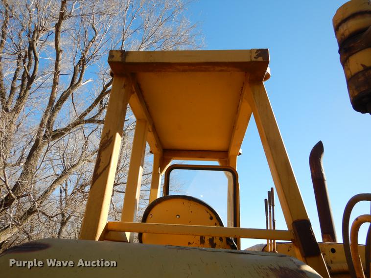 image for item J5621 1972 Caterpillar 621 conventional scraper