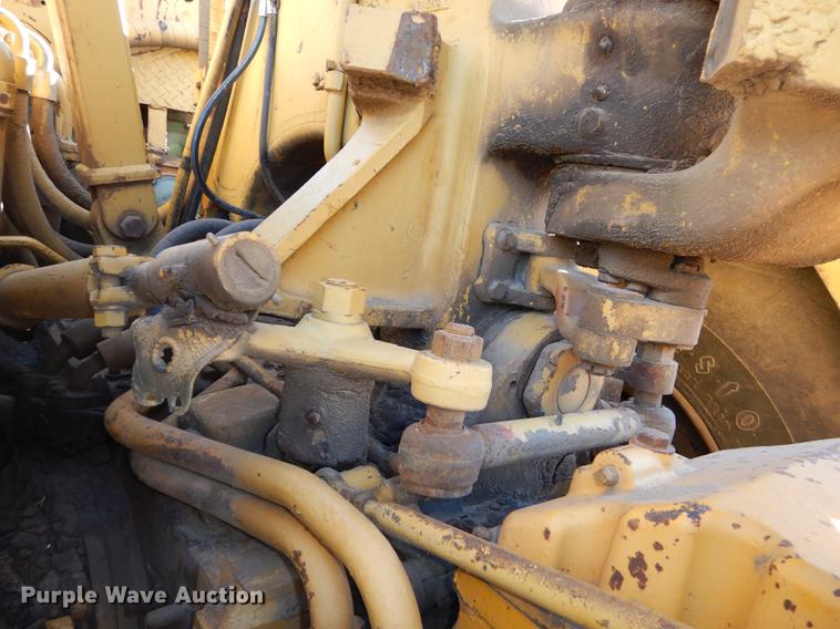 image for item J5621 1972 Caterpillar 621 conventional scraper