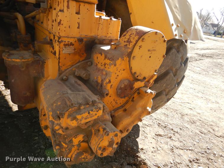 image for item J5621 1972 Caterpillar 621 conventional scraper