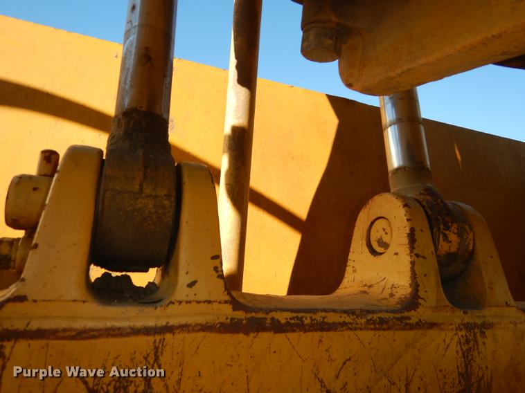 image for item J5621 1972 Caterpillar 621 conventional scraper