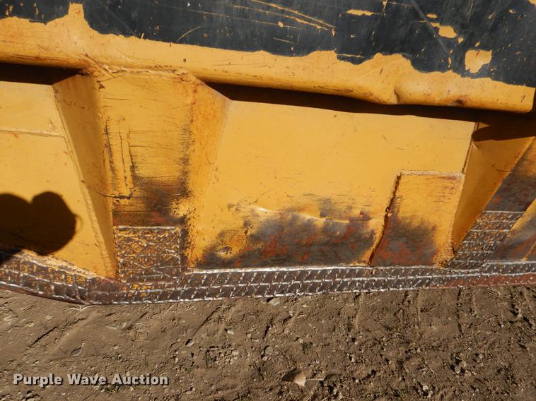 image for item J5621 1972 Caterpillar 621 conventional scraper