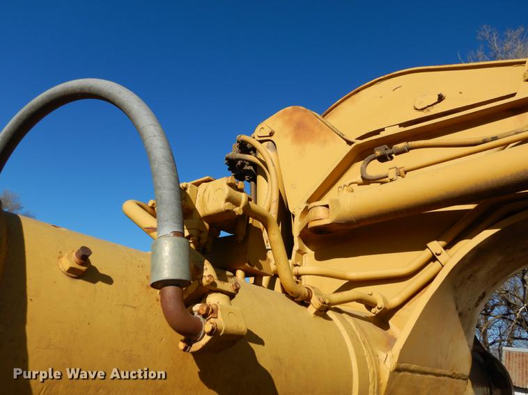 image for item J5621 1972 Caterpillar 621 conventional scraper